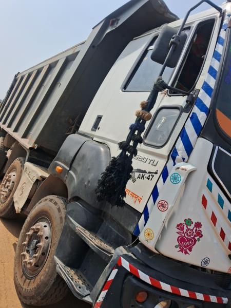 Ashok Leyland 3520 image 2