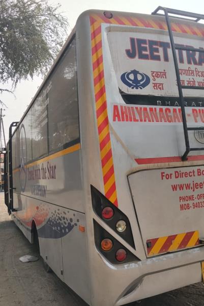 BharatBenz 917 image 4