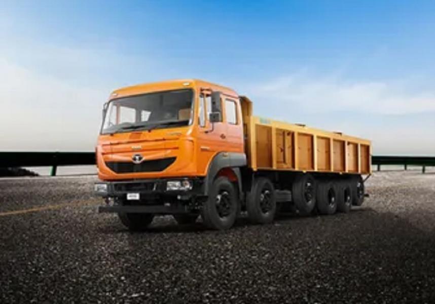 Tata LPT 4925 Trucks