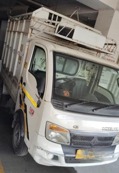 Tata Mega XL image 2