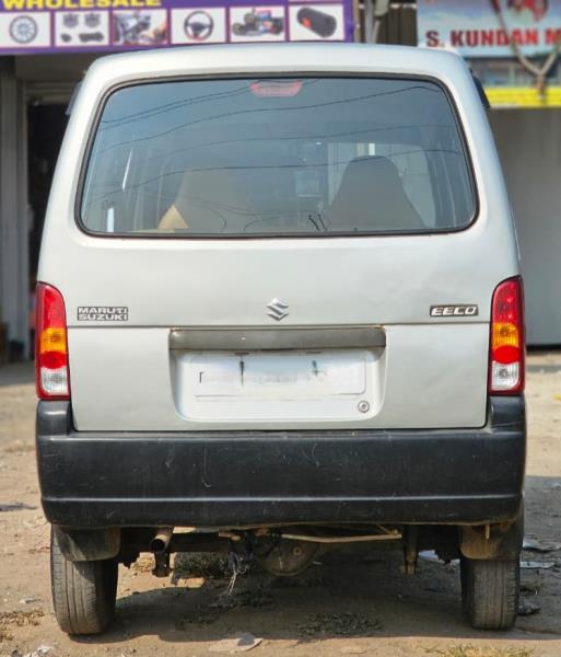 Maruti Suzuki Eeco image 3