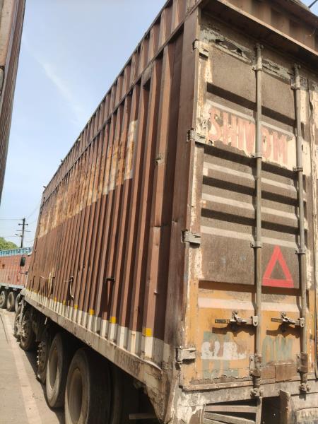 BharatBenz 3723 image 3