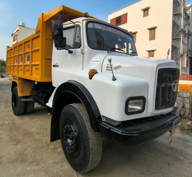 Tata 1613