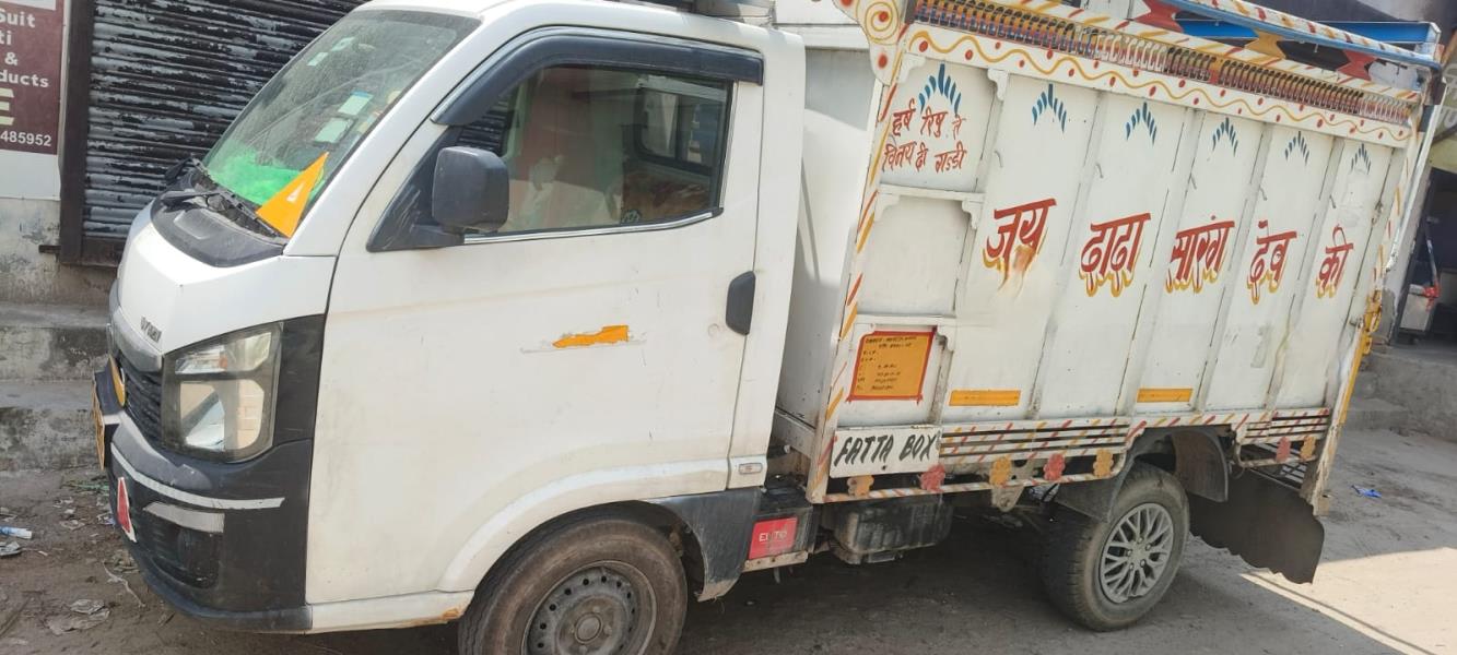 Tata Intra V10 image 2