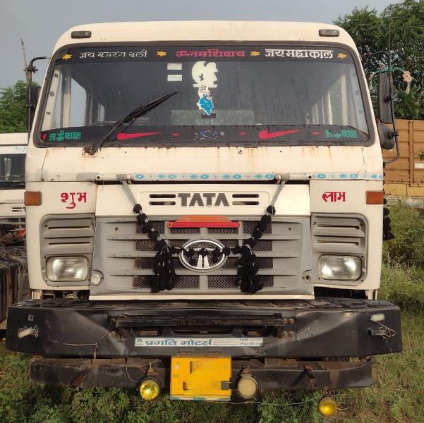 Tata 3518