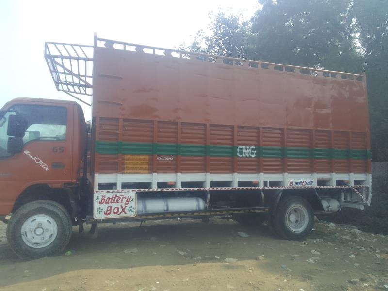 SML Isuzu Supreme image 3