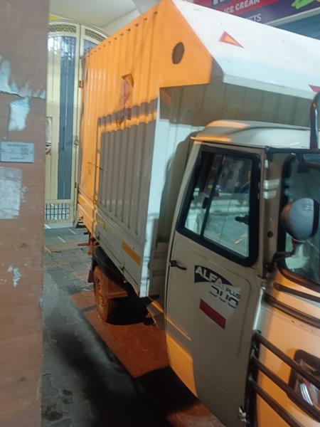 Mahindra Alfa image 3