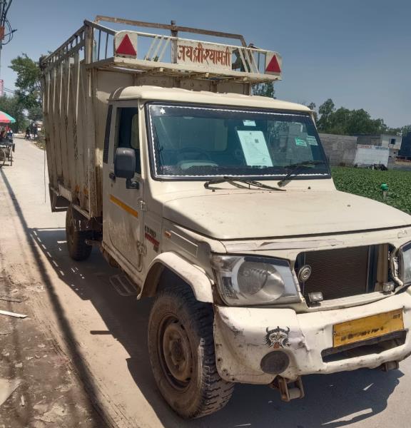 Mahindra Bolero Maxi Truck image 2