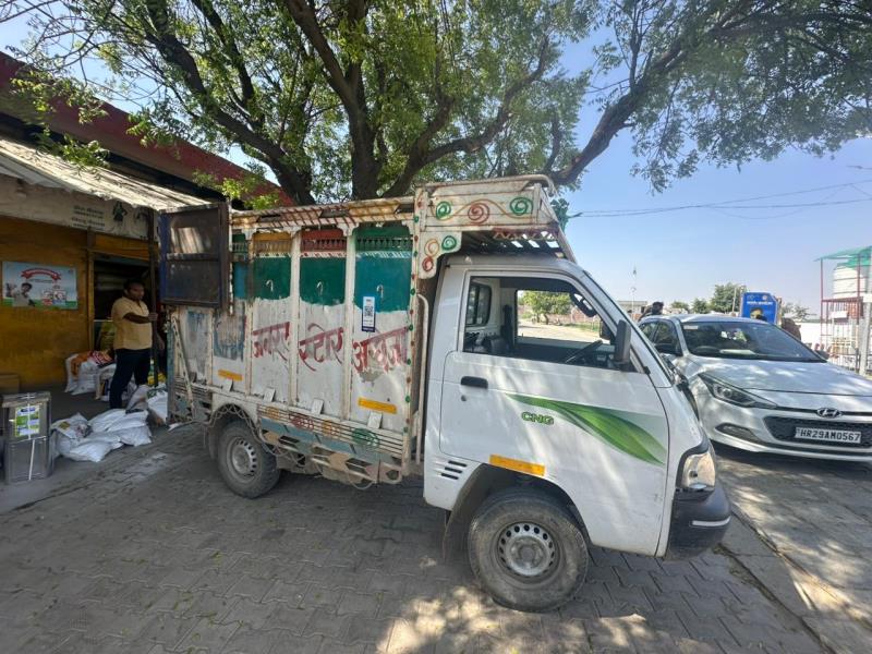 Maruti Suzuki Super Carry image 2