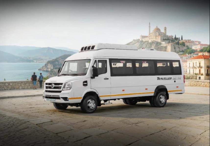 Force Traveller N Wider 4020 : 19 / 22 / 25 Seater Van photo 1