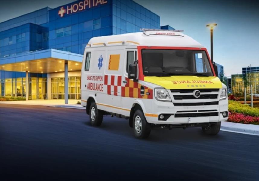 Force Traveller N Wider Ambulance 3350 B Type photo 1