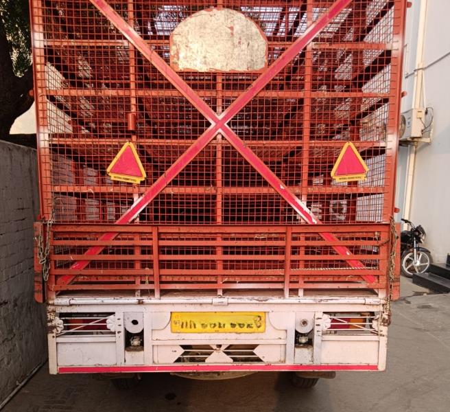 Mahindra Bolero Maxi Truck image 4