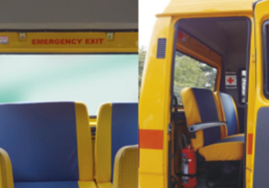 Force Traveller School 3350: 13 / 14 Seater Small Vehicles