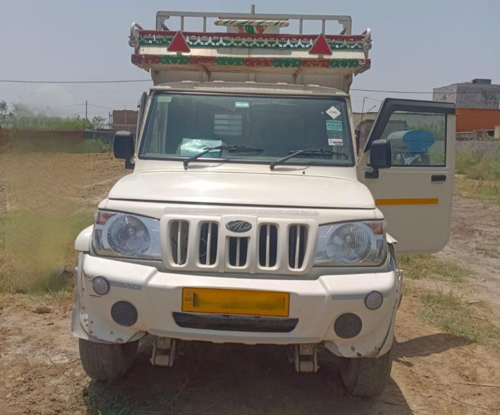 Mahindra Bolero Maxi Truck image 2