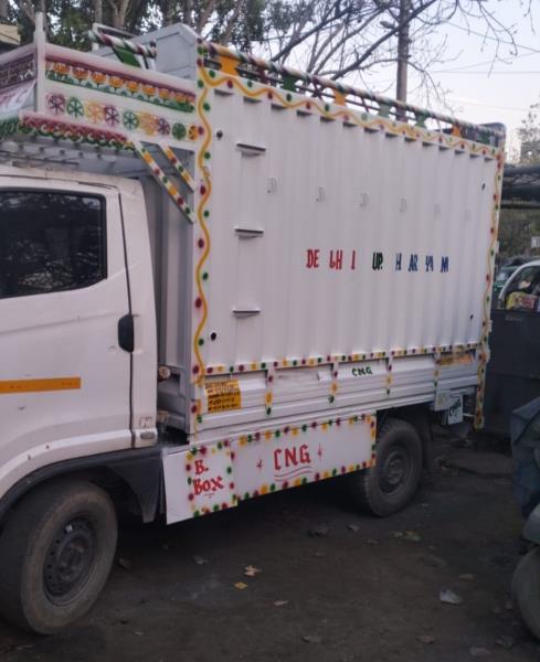Tata Intra V20 image 2