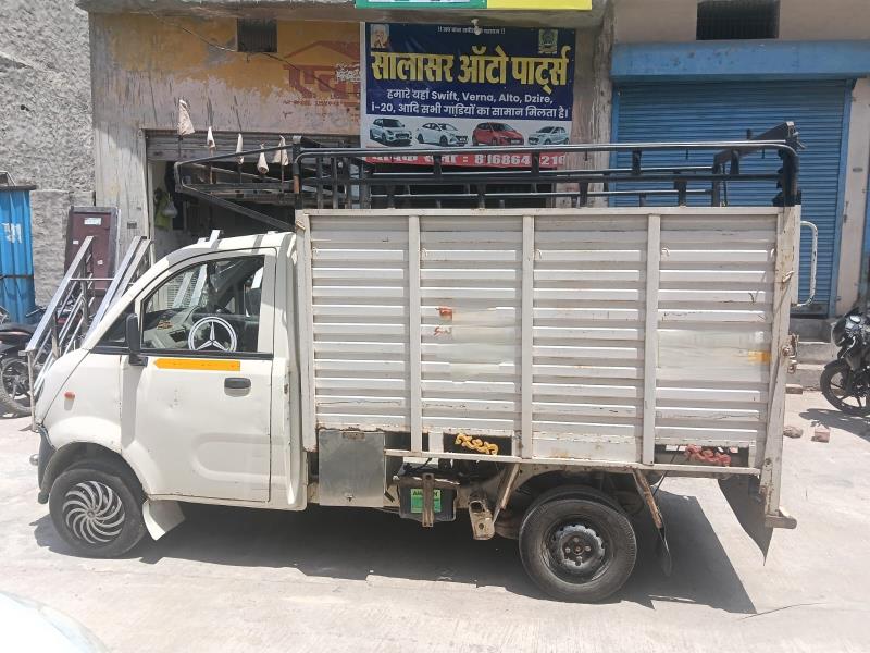 Mahindra Jeeto Mini Truck image 3