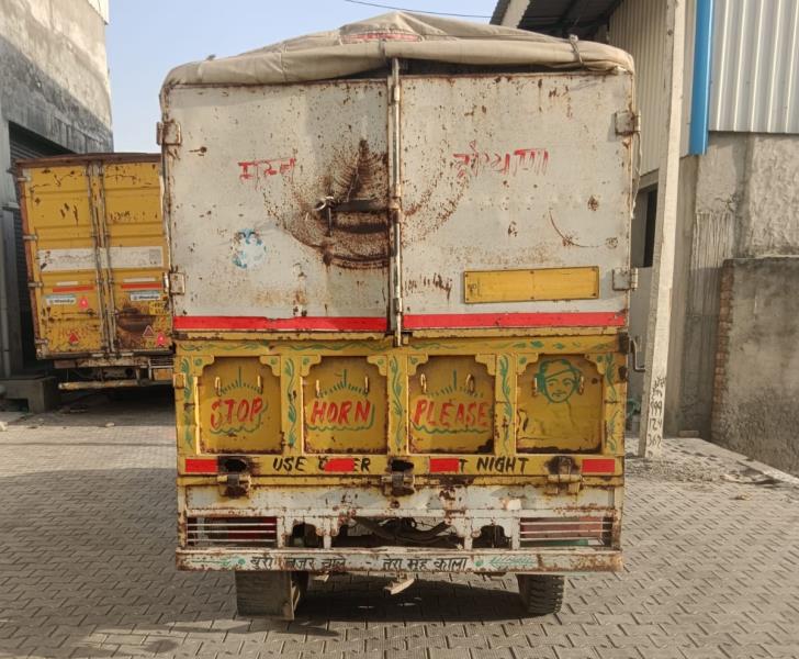 Mahindra Bolero Maxi Truck image 5