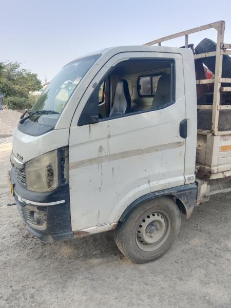Tata Intra V30 image 3