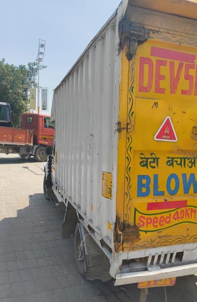 Mahindra Bolero Maxi Truck image 3