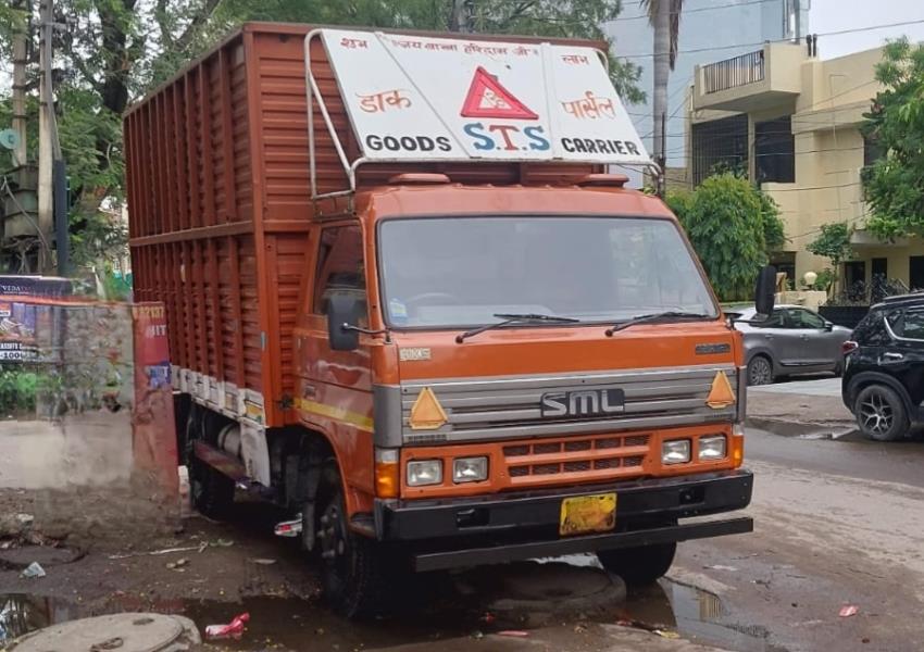 SML Isuzu Sartaj