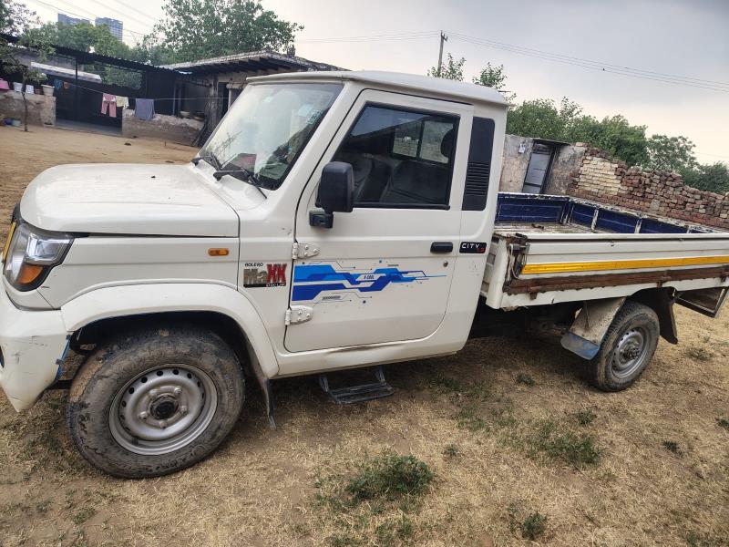 Mahindra Bolero Pickup image 2