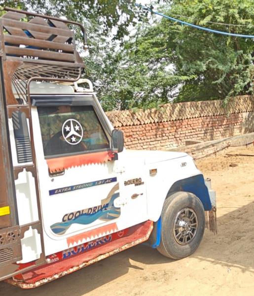 Mahindra Bolero Maxi Truck image 4
