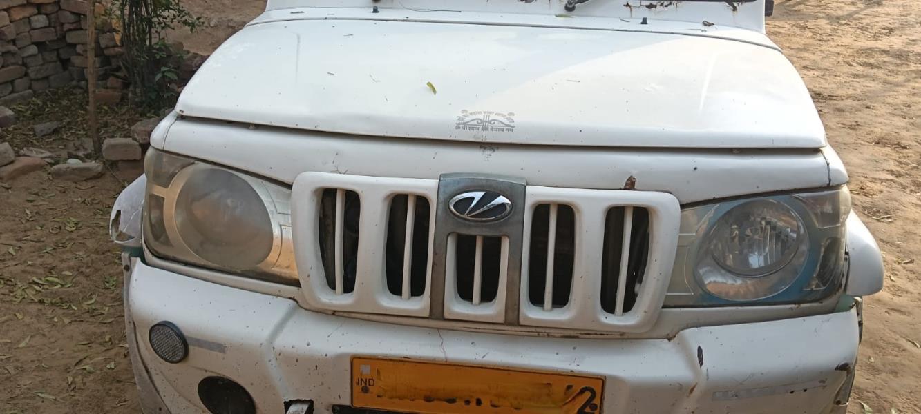 Mahindra Bolero Maxi Truck image 3