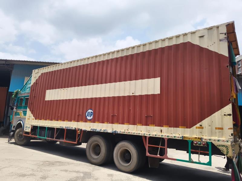 Ashok Leyland 2820 image 4