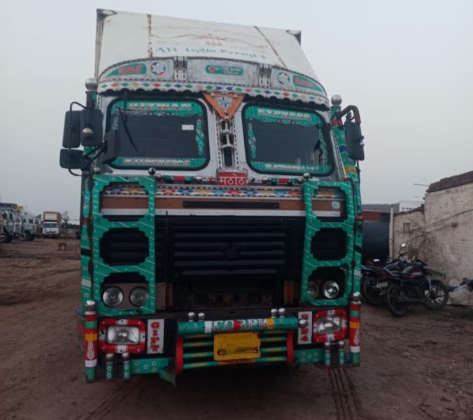 Ashok Leyland 2820