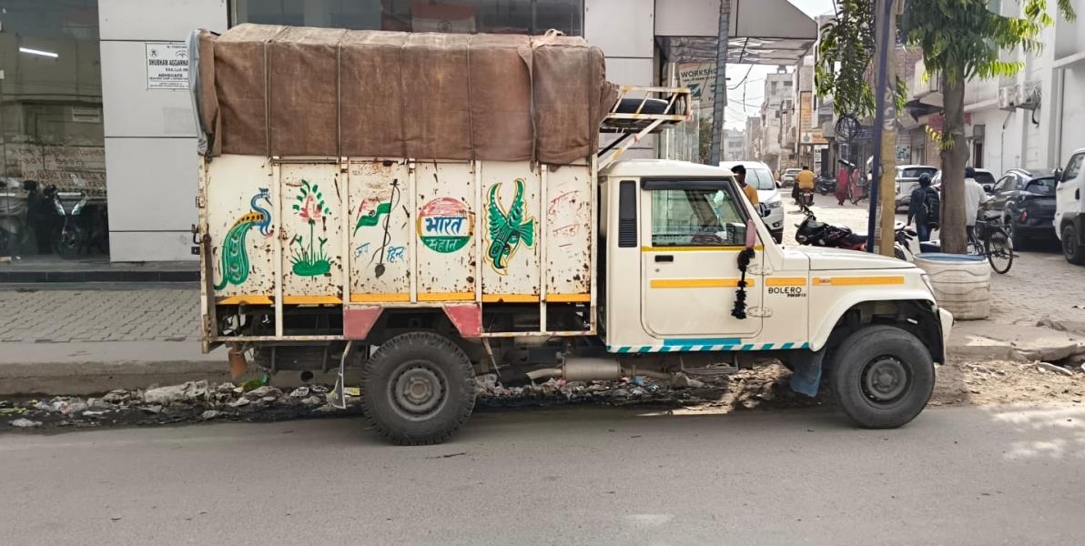 Mahindra Bolero Maxi Truck image 2