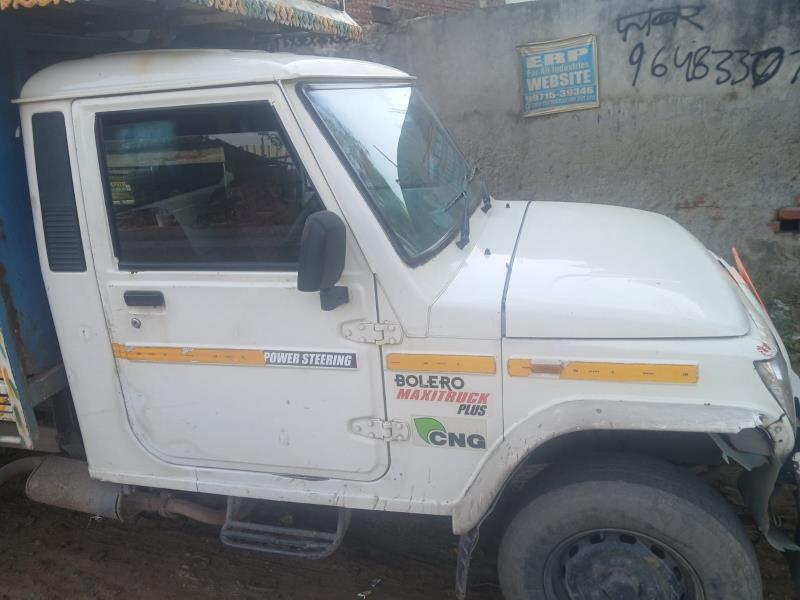 Mahindra Bolero Maxi Truck image 4