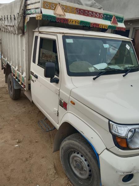Mahindra Bolero Pickup image 2