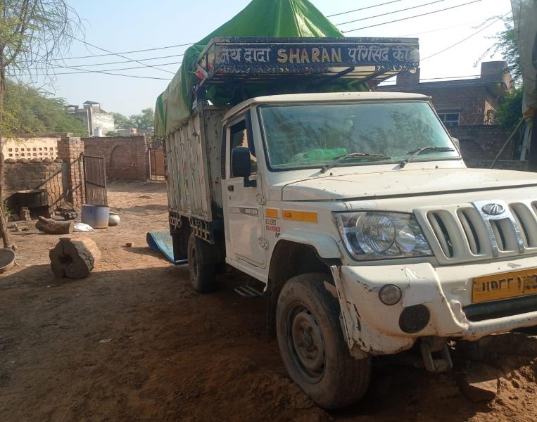 Mahindra Bolero Maxi Truck image 2