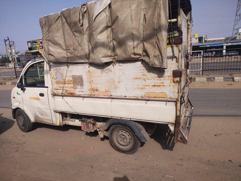 Mahindra Jeeto Mini Truck image 3