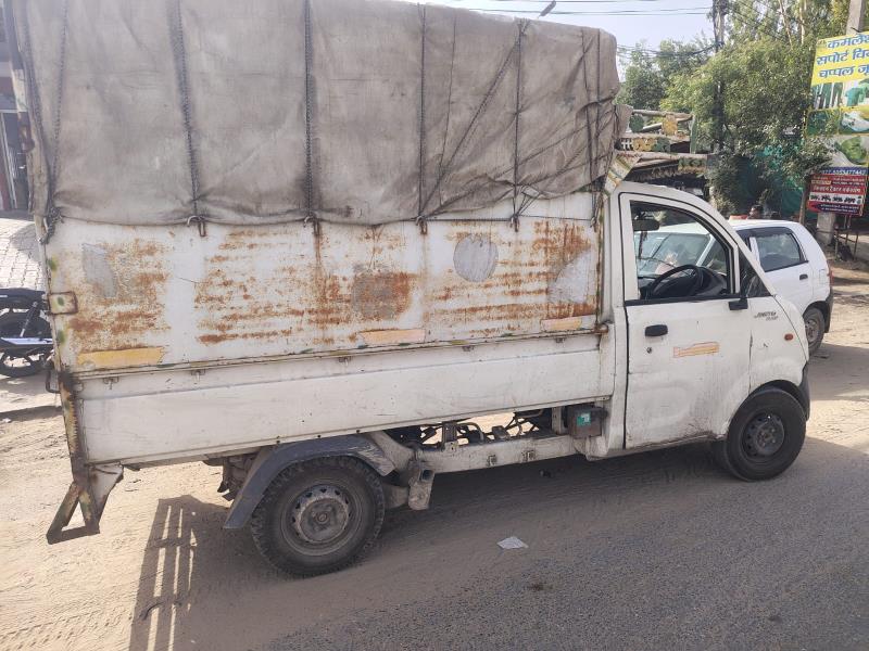Mahindra Jeeto Mini Truck image 2