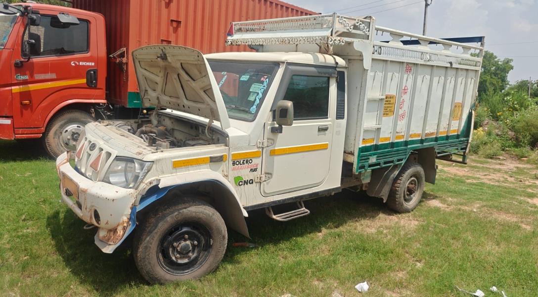 Mahindra Bolero Maxi Truck