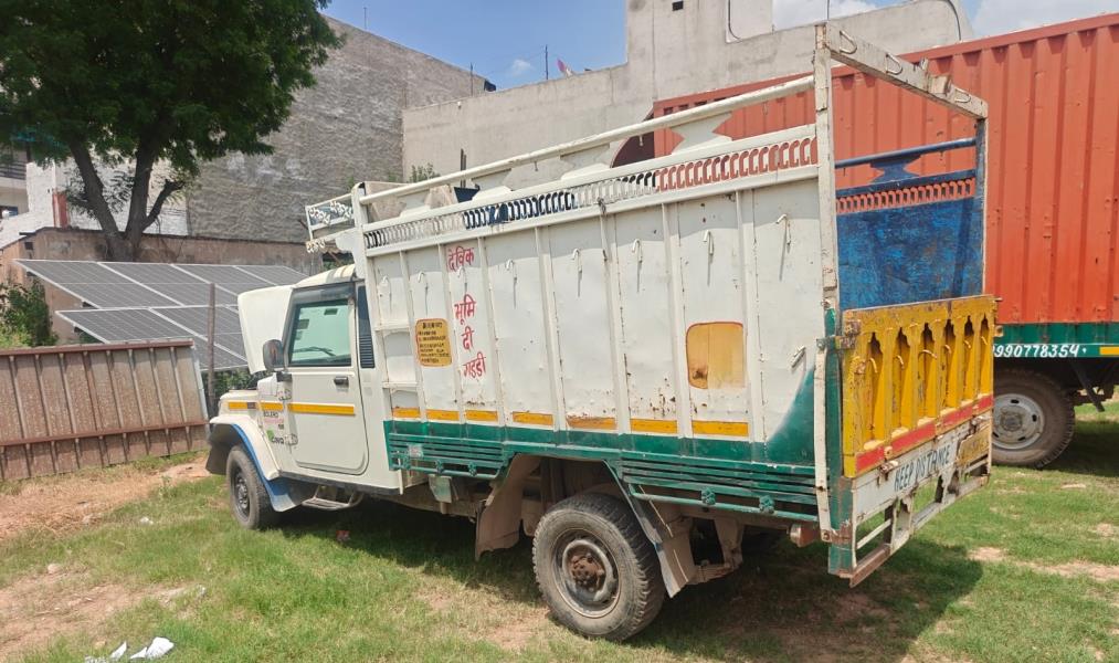 Mahindra Bolero Maxi Truck image 4