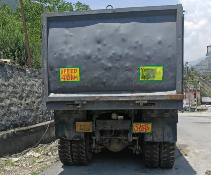 BharatBenz 2828C image 5