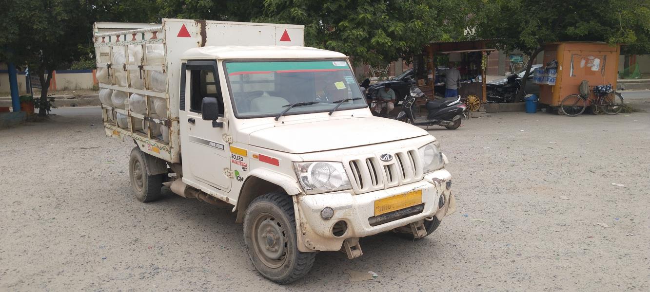 Mahindra Bolero Maxi Truck image 2