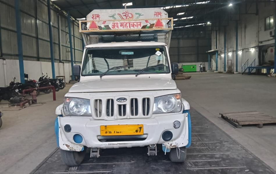Mahindra Bolero Maxi Truck image 2