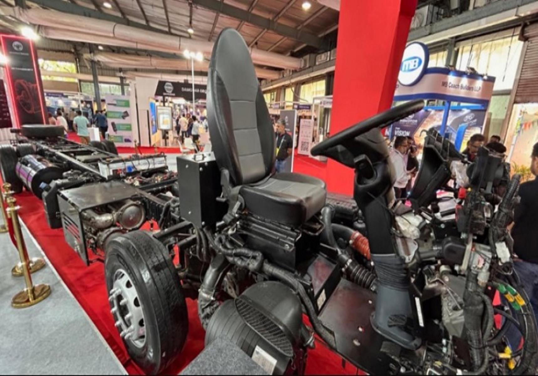 BharatBenz 1926 Torqshift AMT Bus photo 1