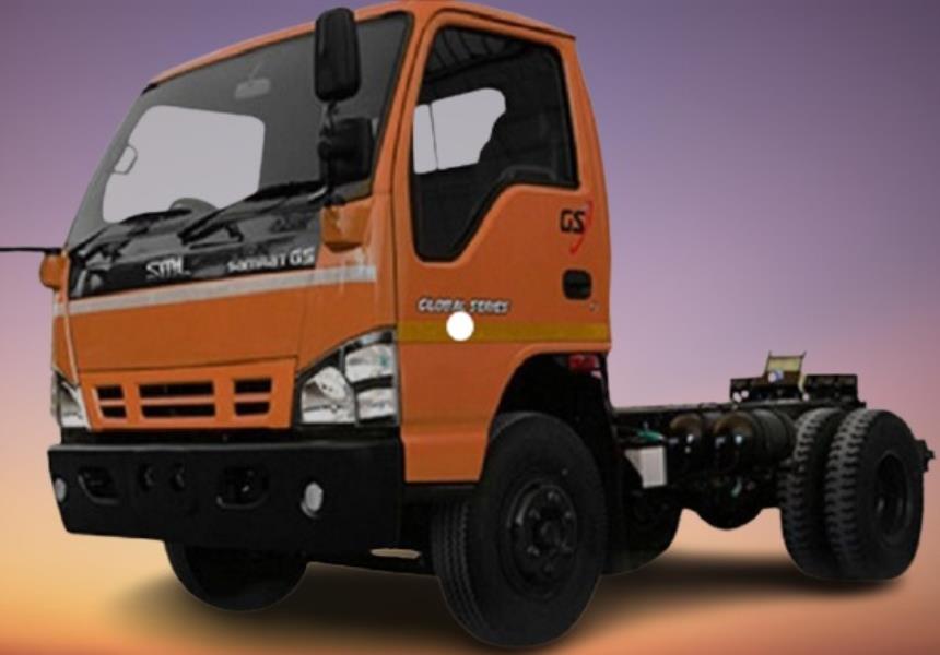 SML Isuzu Samrat GS XT Trucks