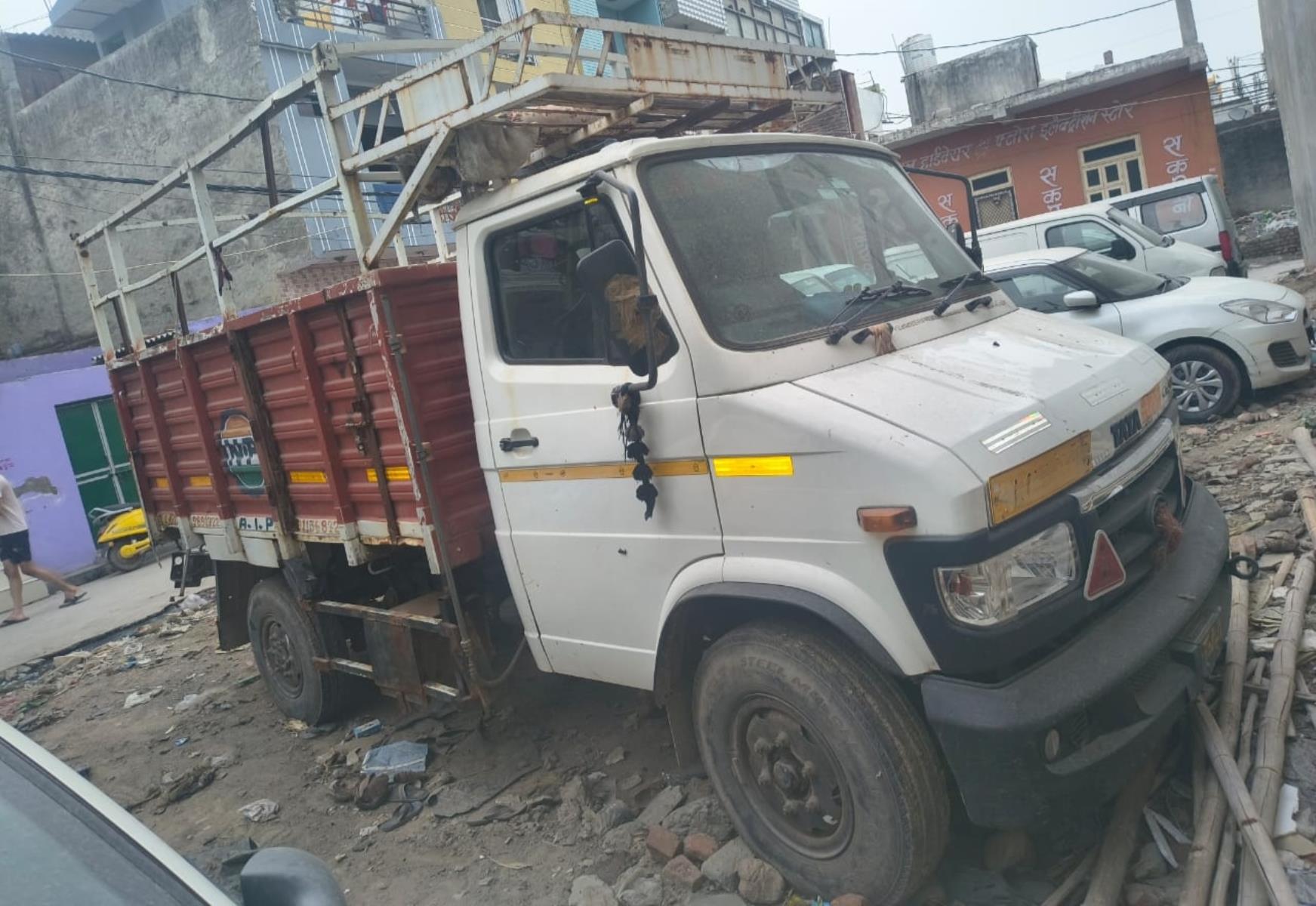 Tata 407