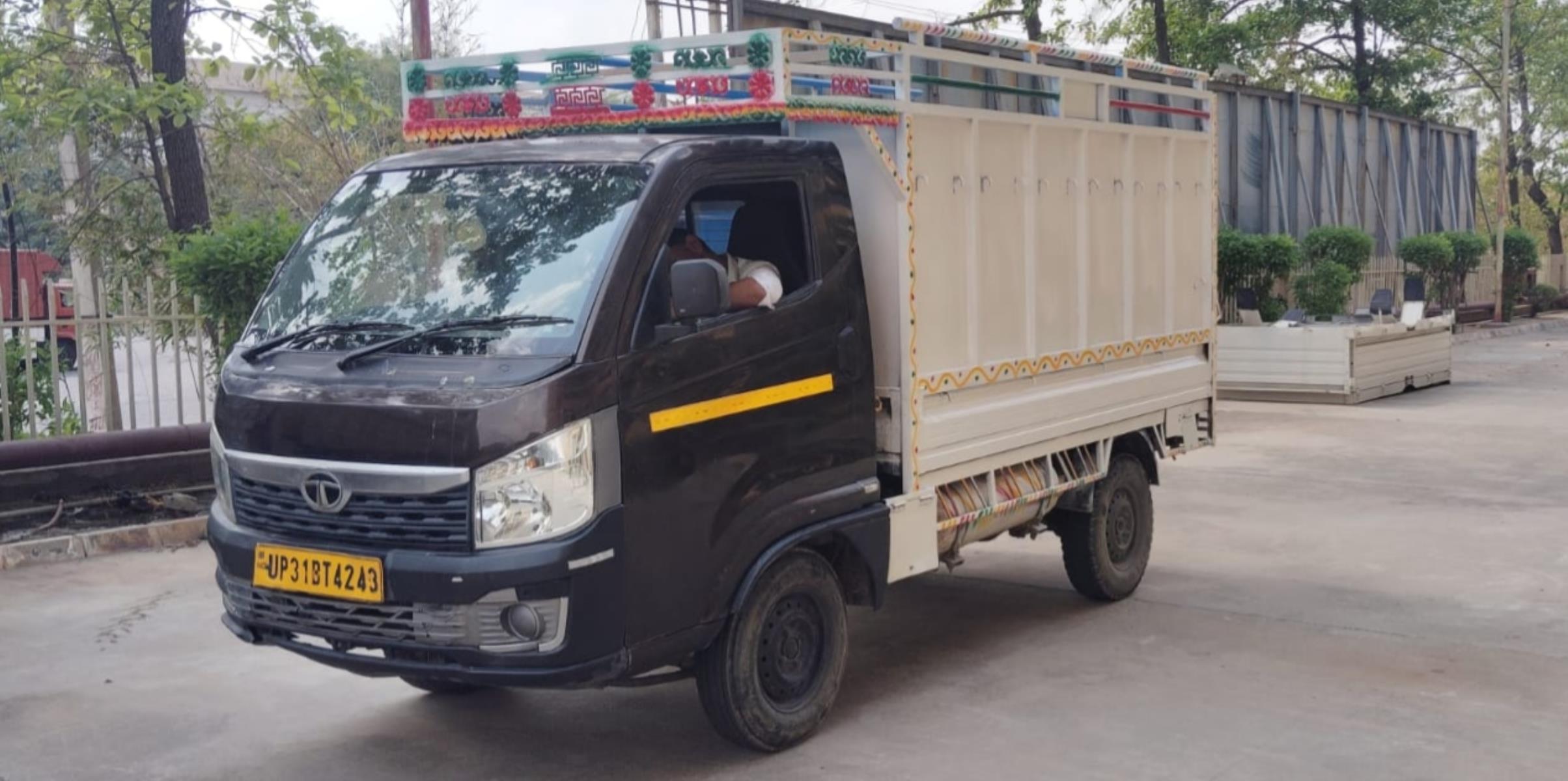 Tata Intra V20