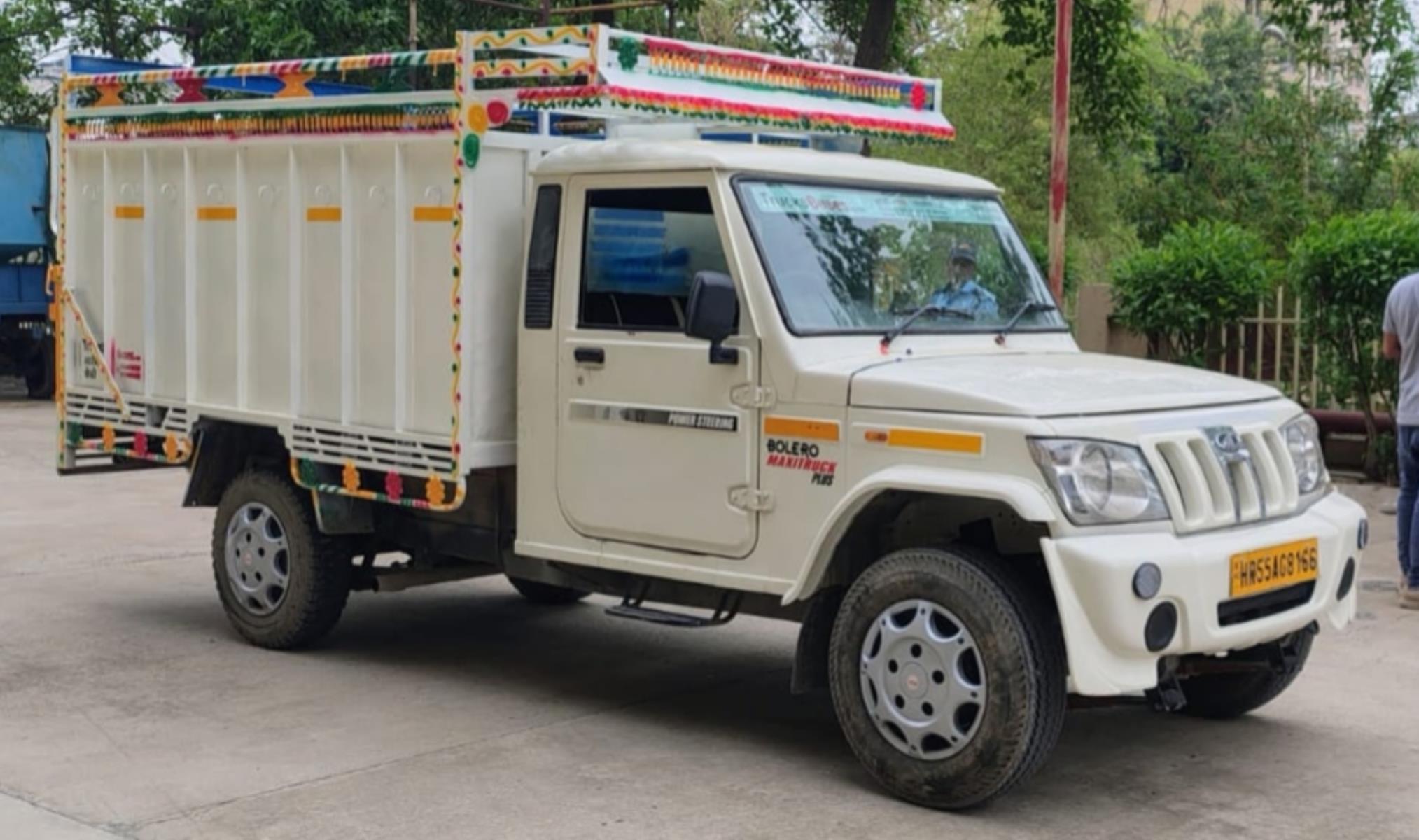 Mahindra Bolero Maxi Truck