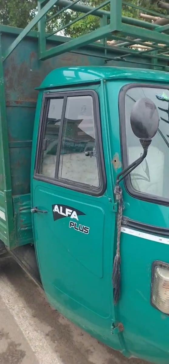 Mahindra Alfa image 2