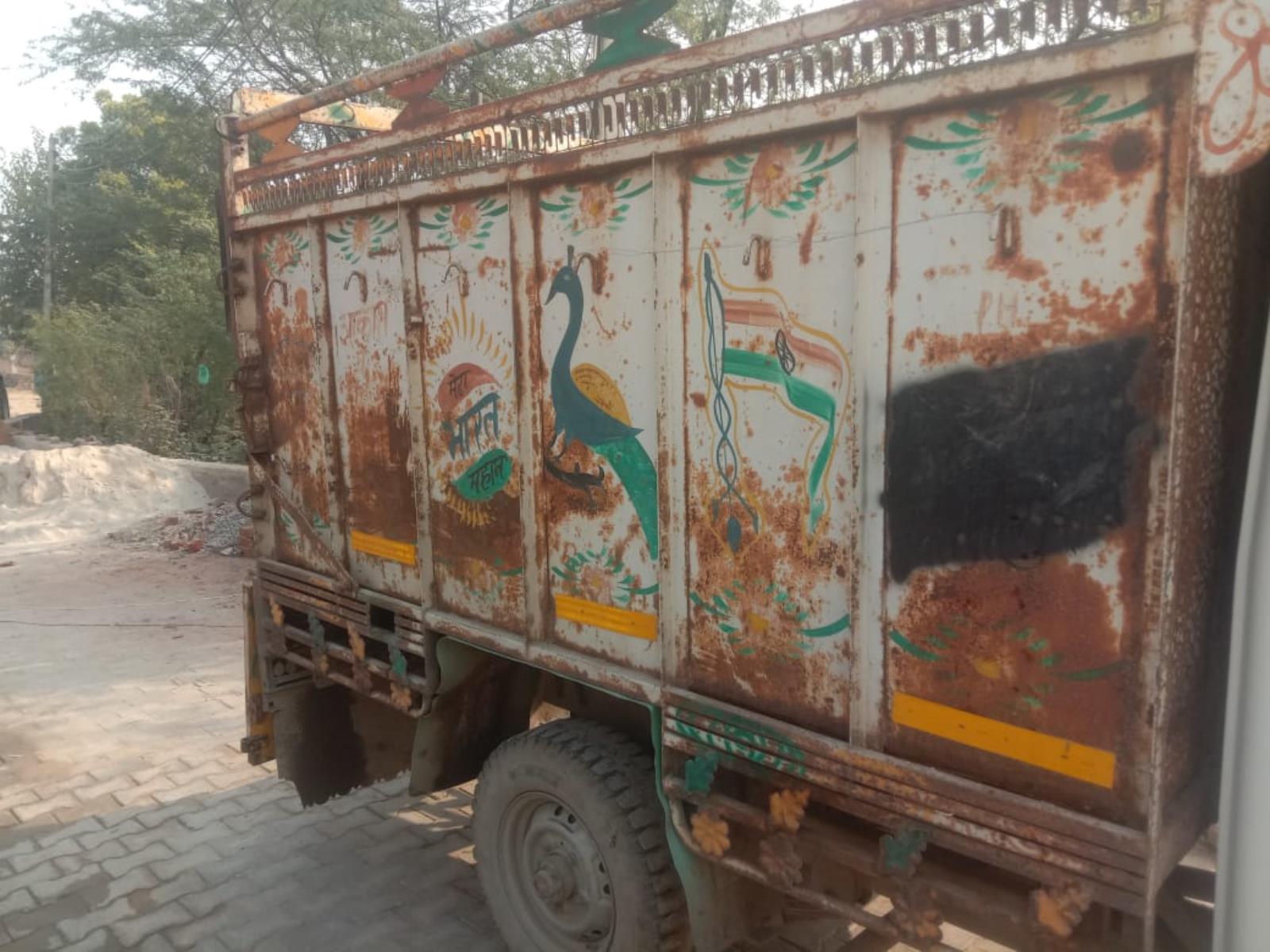 Mahindra Bolero Maxi Truck image 4