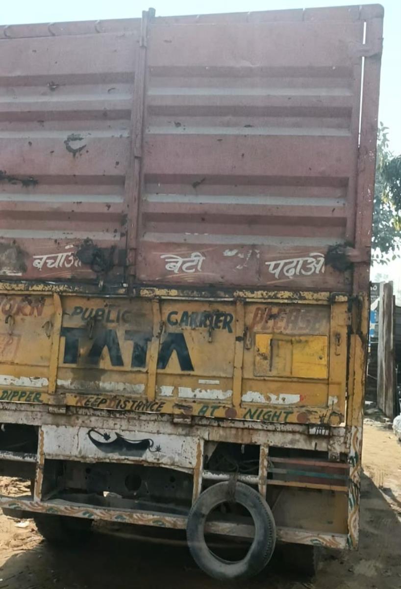 Tata 407 image 5