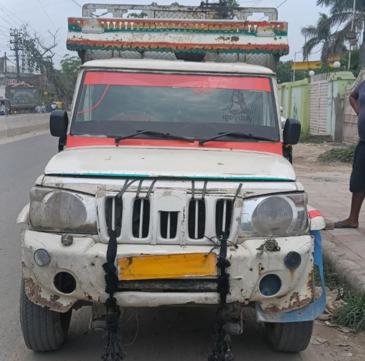Mahindra Bolero Maxi Truck