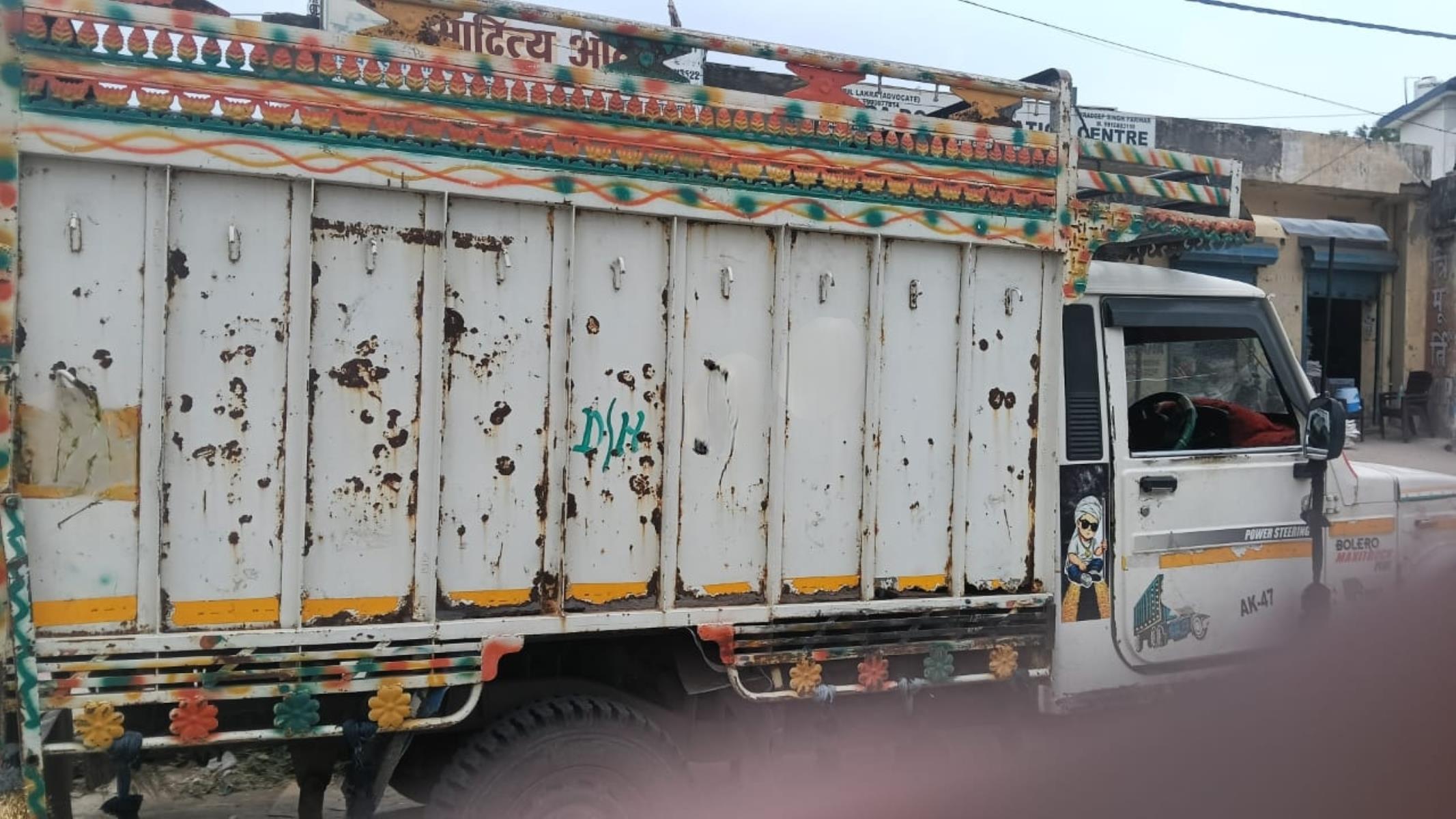 Mahindra Bolero Maxi Truck image 3